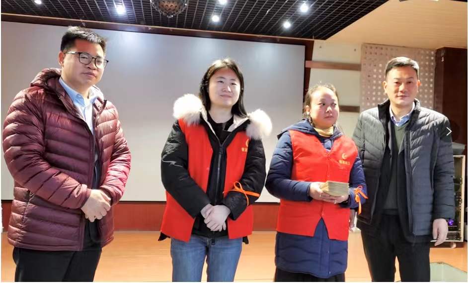 愛心助殘，攜手同行——川發(fā)資管參加小藍(lán)袋-殘疾人輔助就業(yè)項目藍(lán)色收益活動